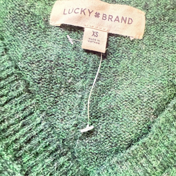 Lucky Brand Green V-Neck Sweater - Picture 4 of 5